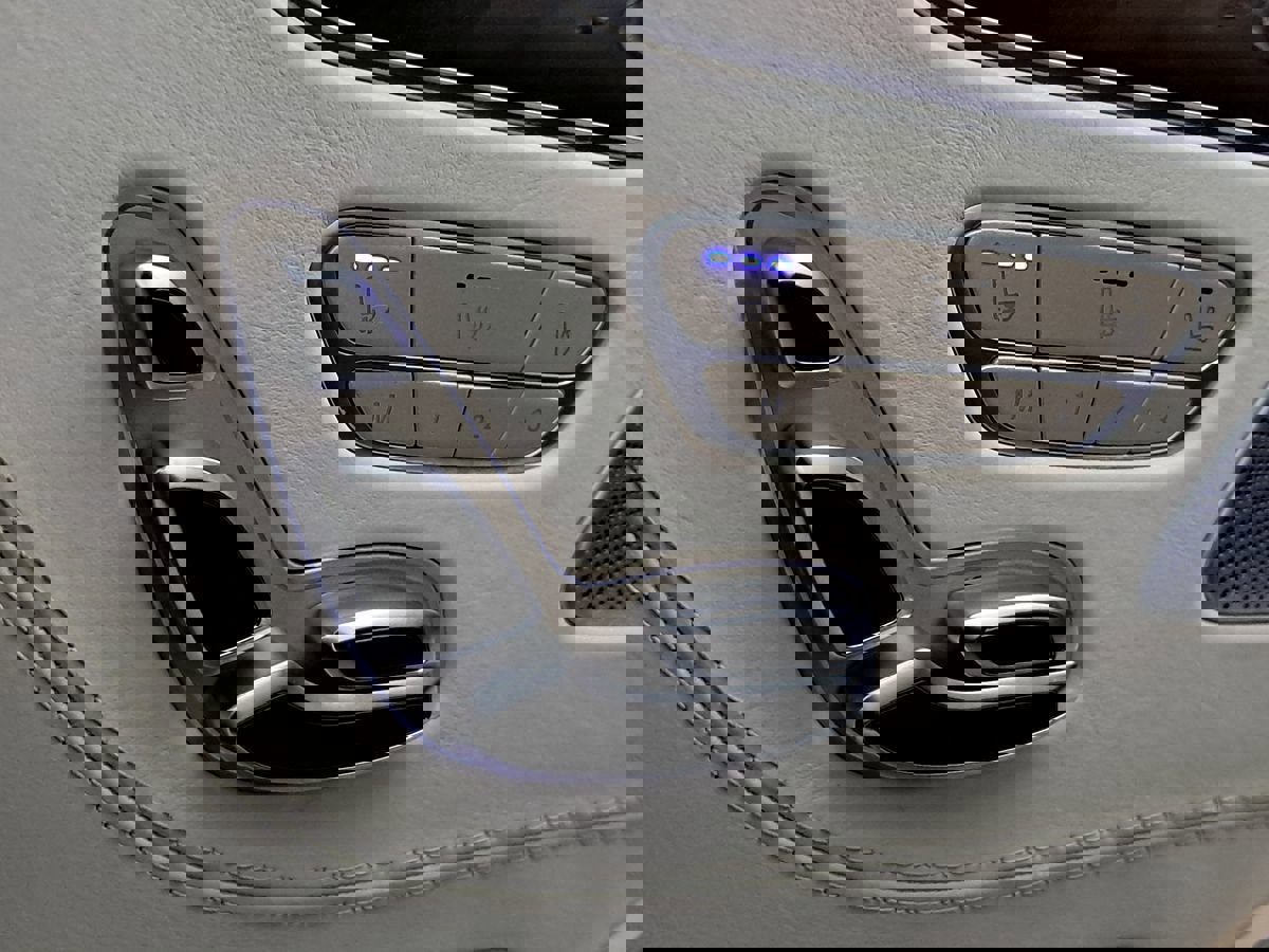 Used 2015 Mercedes-Benz S 550 4MATIC Coupe image 18