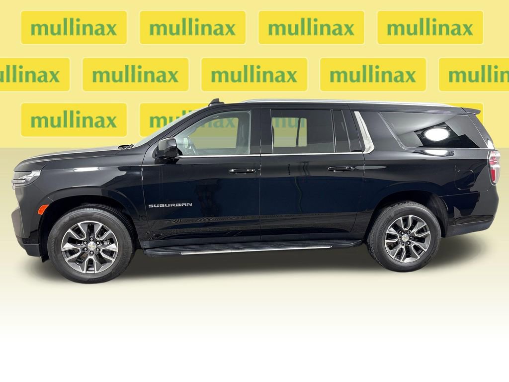 Used 2023 Chevrolet Suburban LS image 12