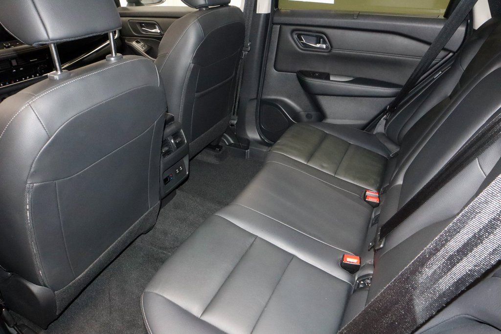 Certified 2024 Nissan Rogue SL w/ SL Premium Package image 23