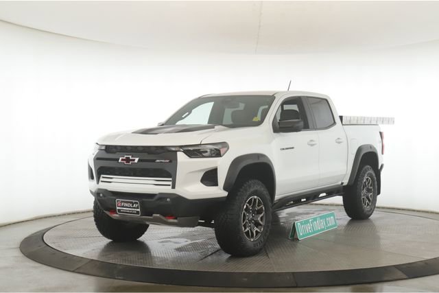 Used 2025 Chevrolet Colorado ZR2 w/ Technology Package image 10
