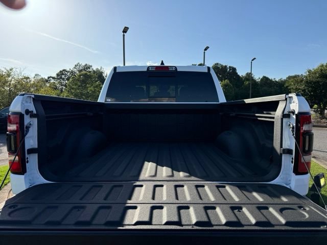 Used 2023 RAM 1500 Big Horn AWD/4WD image 29