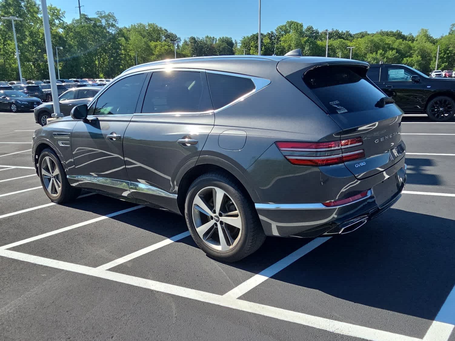 Used 2021 Genesis GV80 3.5T w/ Advanced Package 06 AWD/4WD image 4