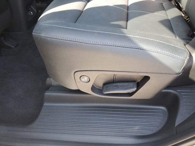 Used 2025 Kia Telluride SX image 12