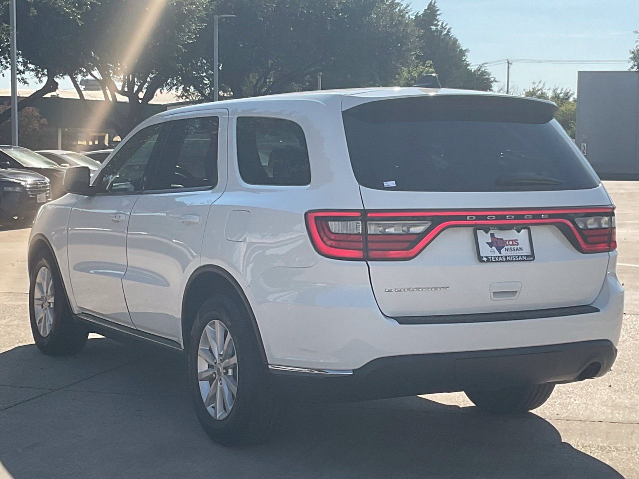 Used 2021 Dodge Durango SXT w/ 3rd Row Seating Group RWD image 6