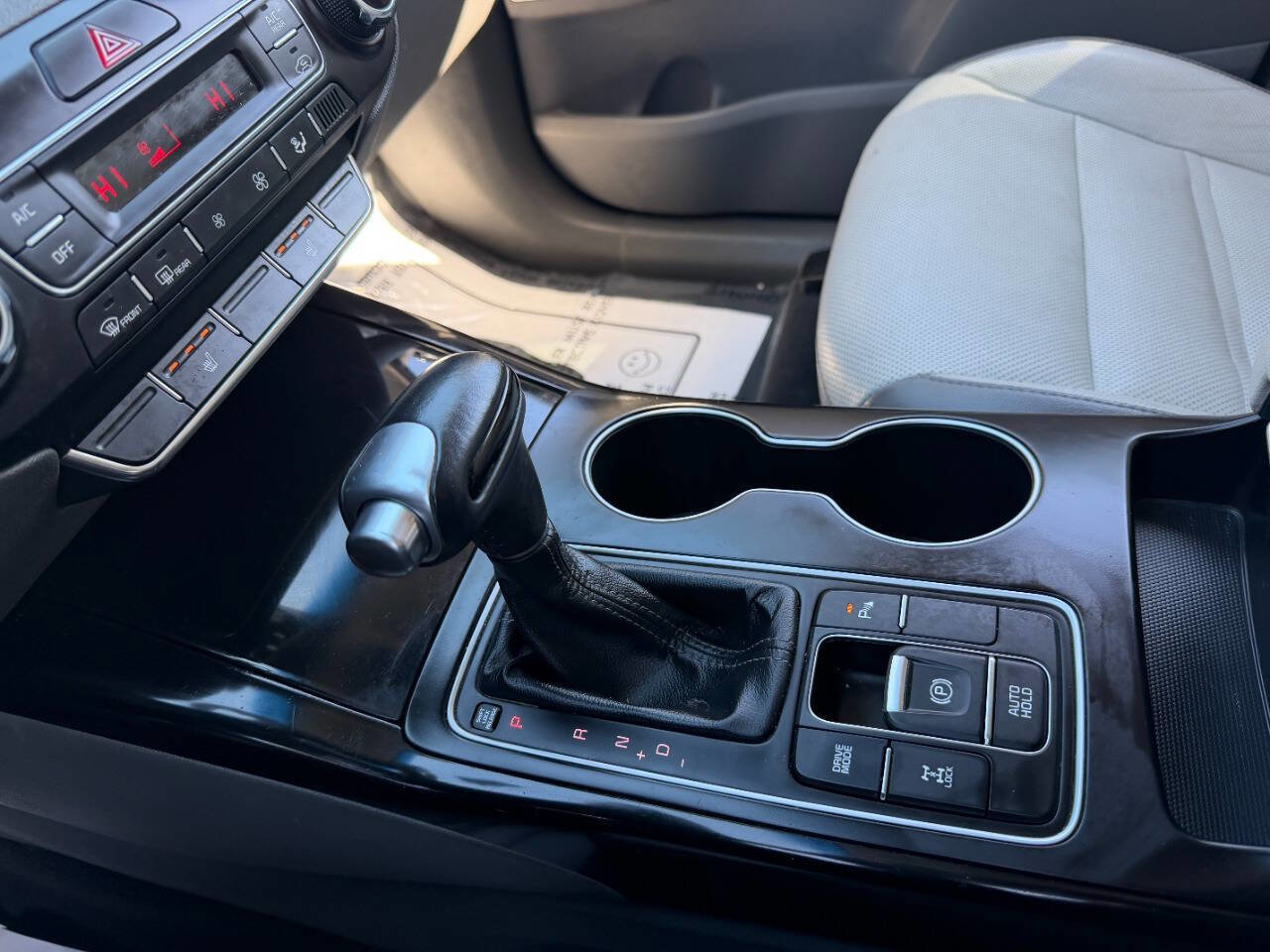 Used 2019 Kia Sorento SX image 45