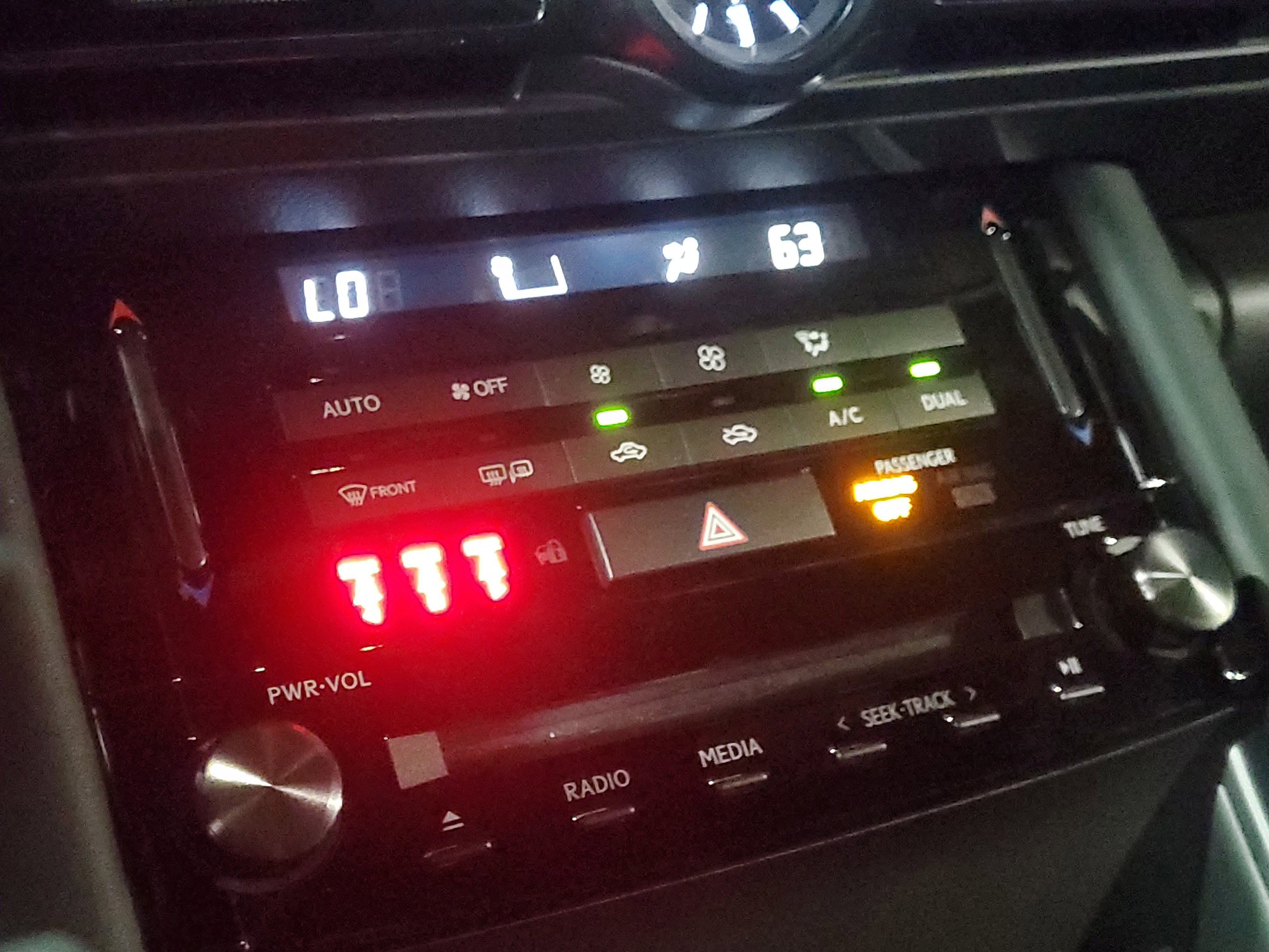 Used 2025 Lexus IS 350 F Sport image 28