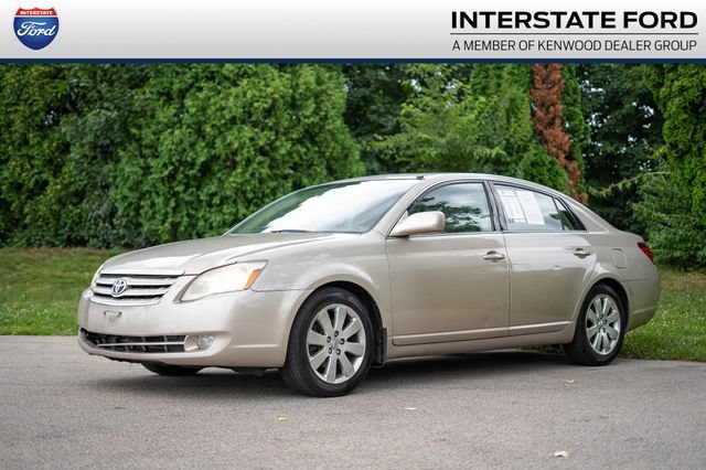 Used 2006 Toyota Avalon XL FWD image 1