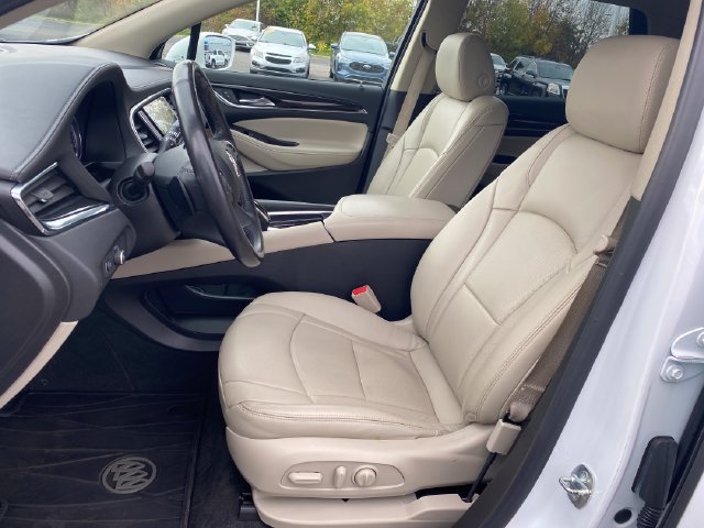 Used 2019 Buick Enclave Essence w/ Trailering Package, 5000 lbs. FWD image 16