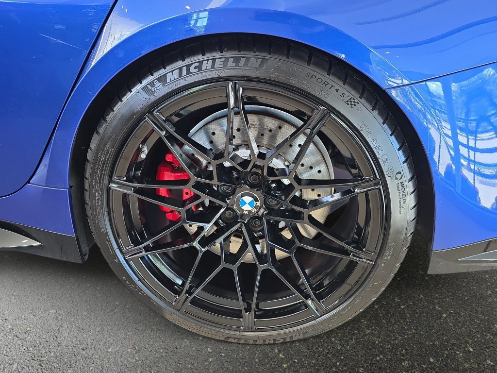 Used 2023 BMW M3 Competition w/ M Carbon Exterior Package RWD image 29