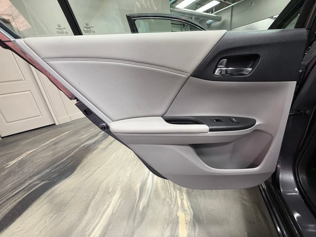 Used 2017 Honda Accord Touring image 54