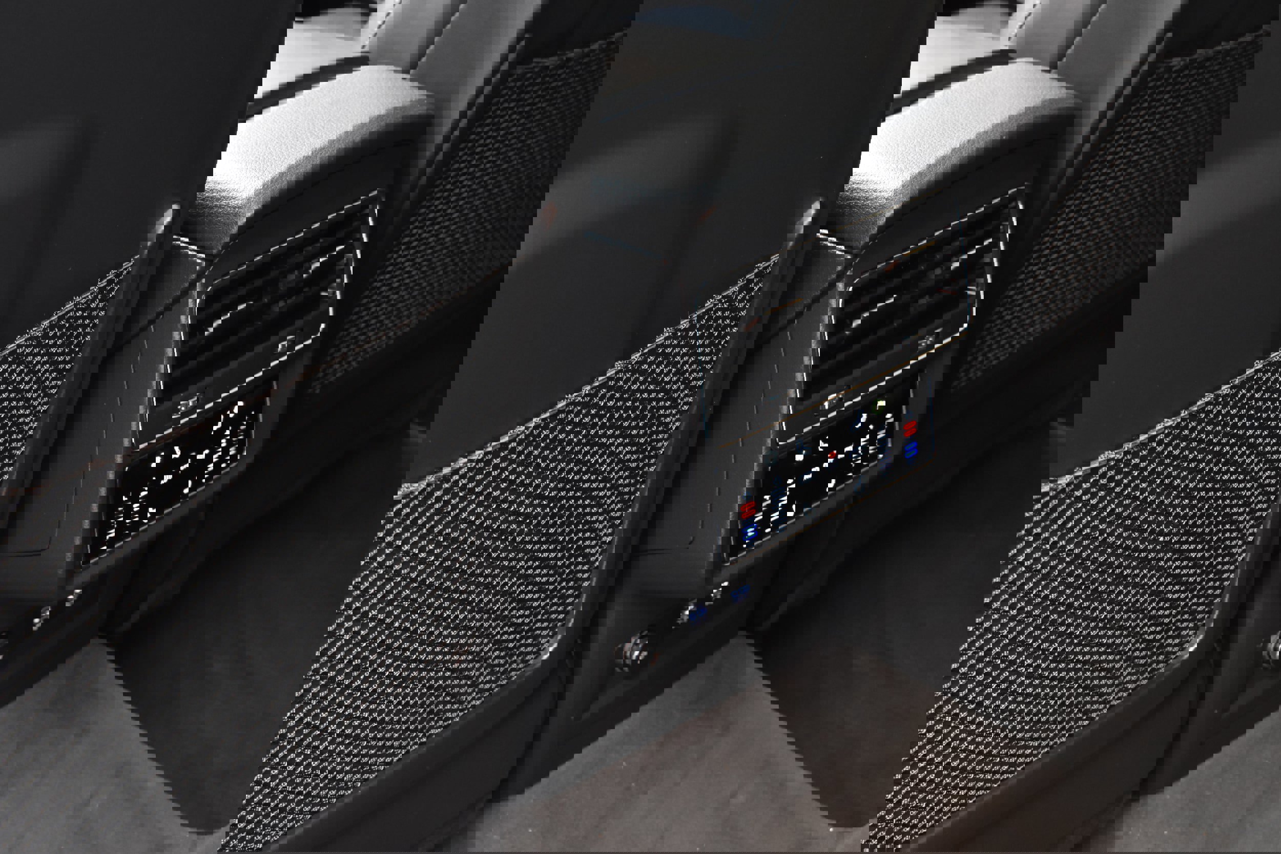 Used 2020 Audi SQ8 Prestige w/ Prestige Package image 23