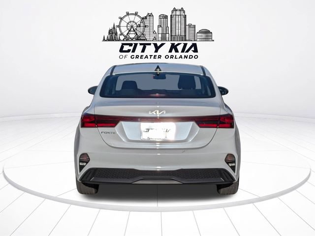 Certified 2024 Kia Forte LXS w/ LXS Technology Package FWD image 5