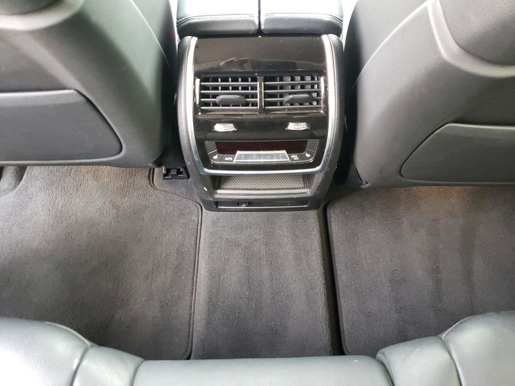 Used 2019 BMW X7 xDrive40i w/ Premium Package image 12