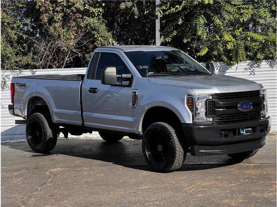 Used 2019 Ford F350 XL w/ Snow Plow Prep Package AWD/4WD image 6