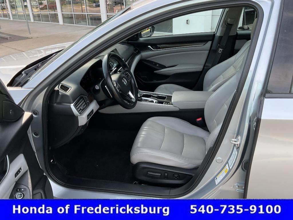 Used 2018 Honda Accord Touring image 26
