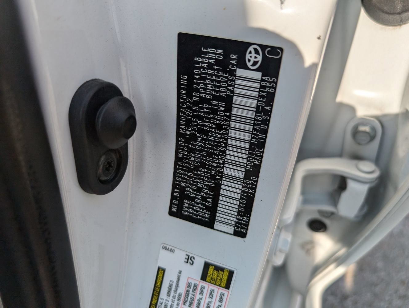 Used 2023 Toyota Corolla LE FWD image 25