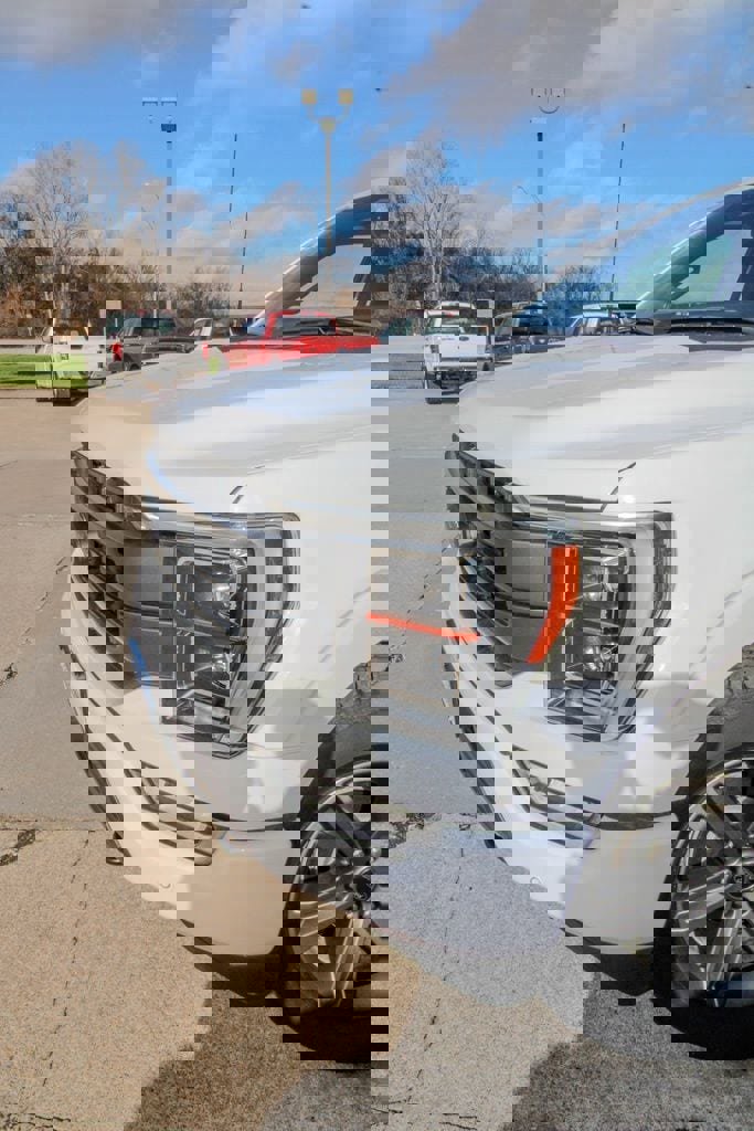 Used 2023 Ford F150 Lariat w/ Equipment Group 502A High image 7