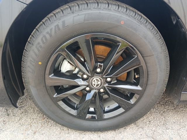 Used 2025 Toyota Camry LE image 53