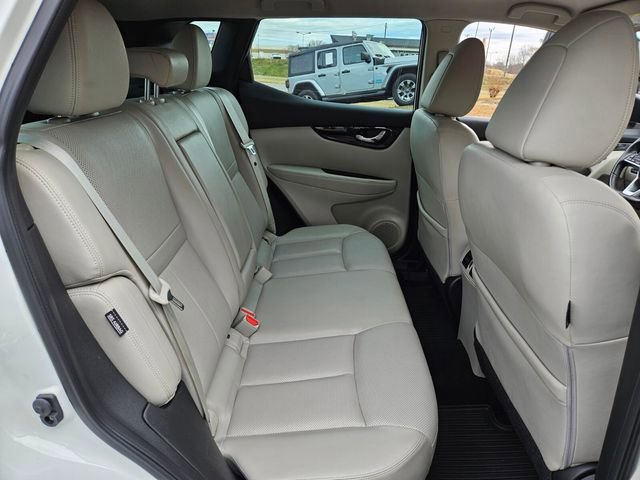 Used 2022 Nissan Rogue Sport SL image 15