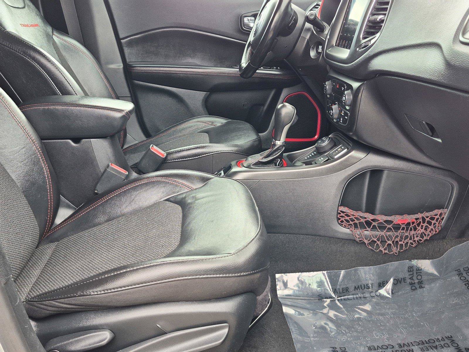 Used 2020 Jeep Compass Trailhawk AWD/4WD image 9
