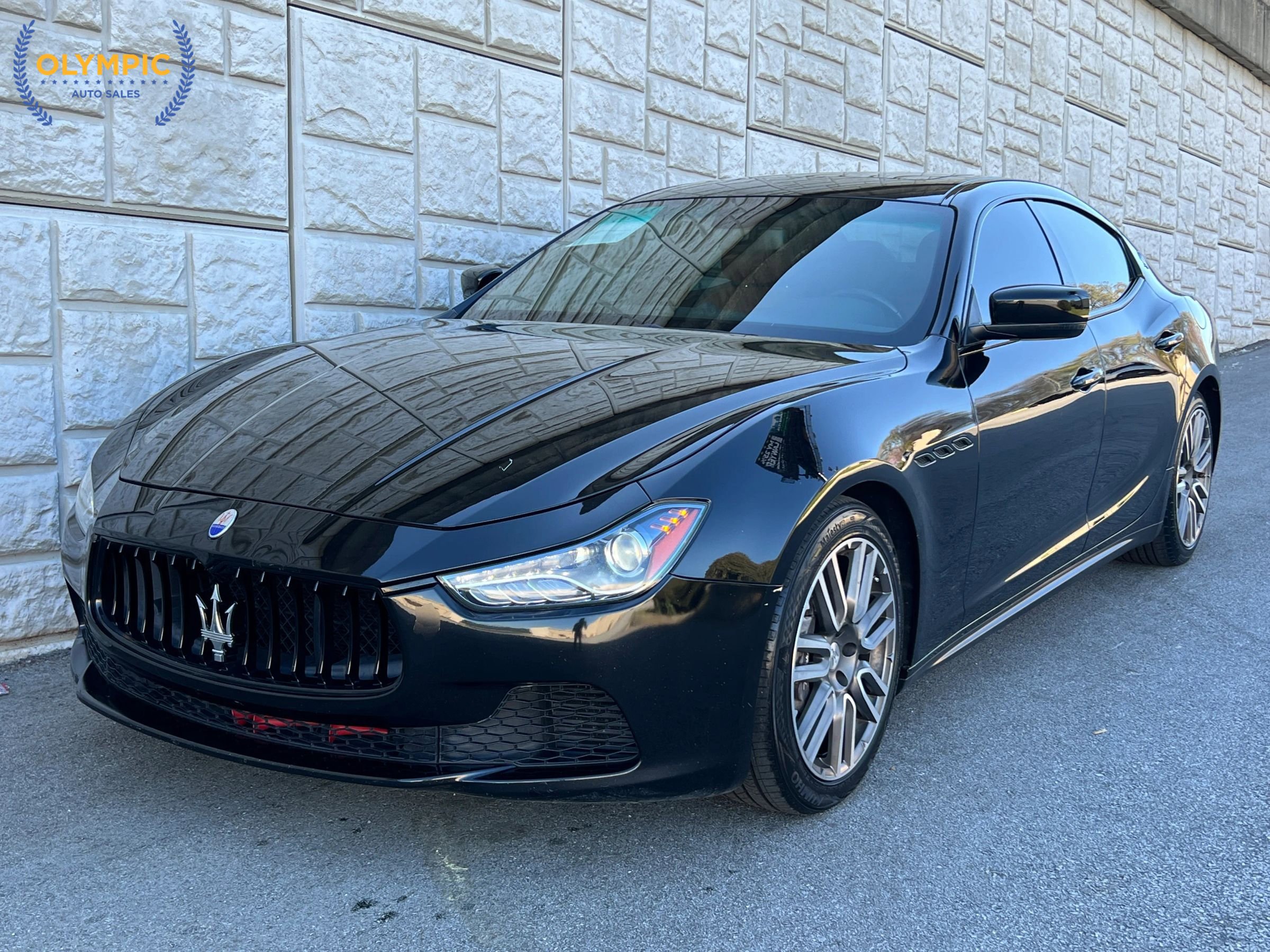 Used 2015 Maserati Ghibli image 1