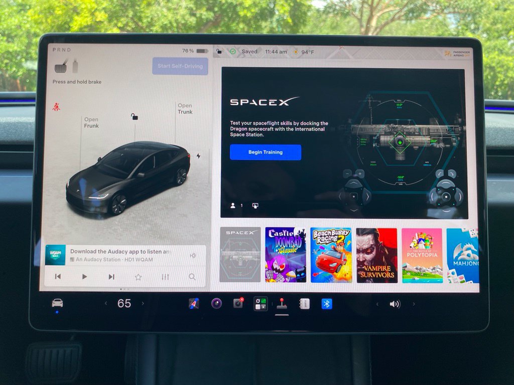 Used 2024 Tesla Model 3 Standard Range RWD image 33