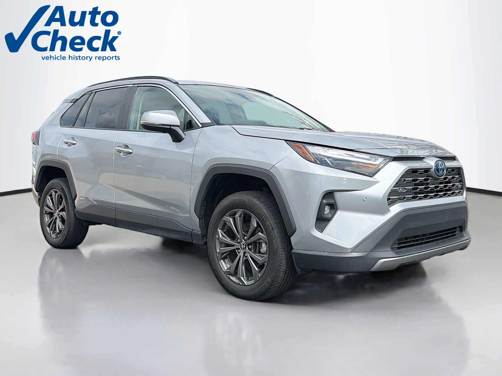 Used 2024 Toyota RAV4 Limited AWD/4WD image 1