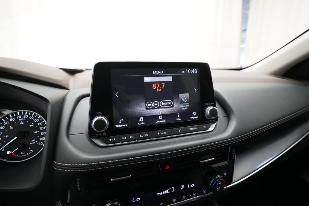 Used 2021 Nissan Rogue SV AWD/4WD image 6