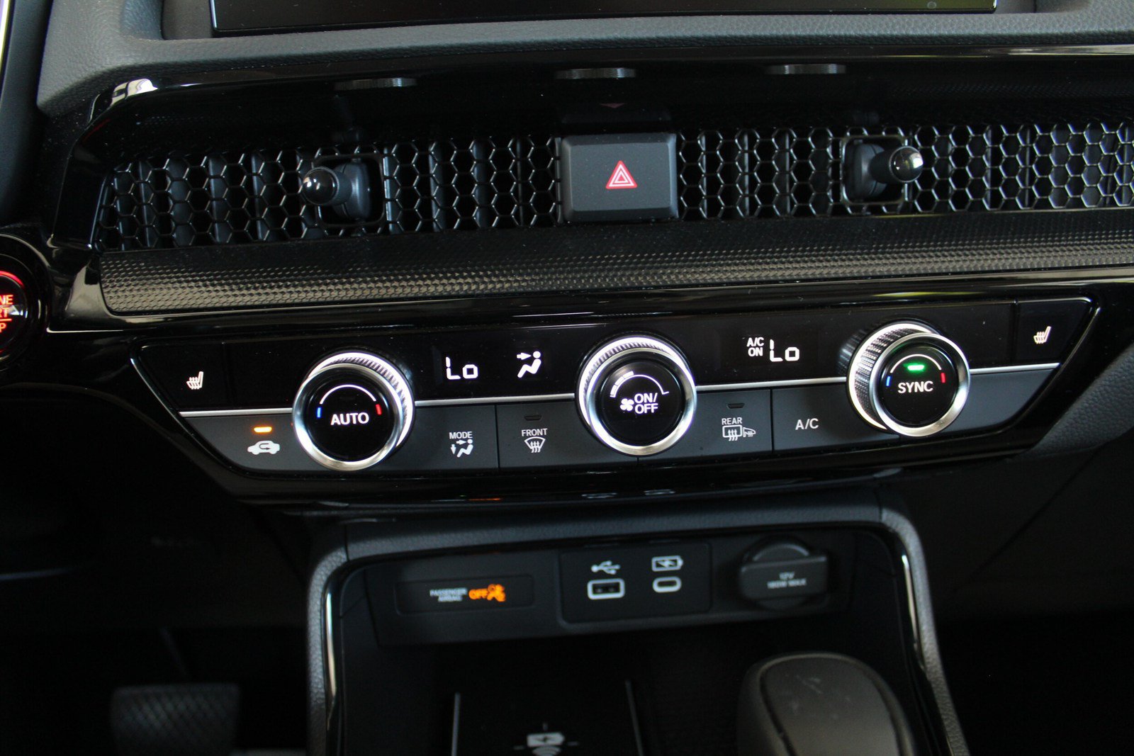 Used 2025 Honda CR-V EX-L image 12