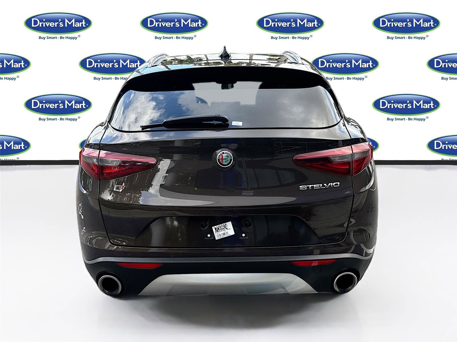 Used 2019 Alfa Romeo Stelvio Ti Lusso w/ Quick Order Package 22X Lusso image 6