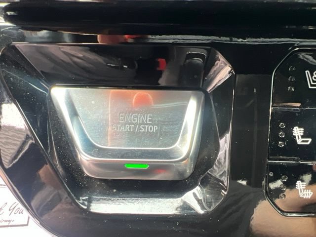 Used 2022 GMC Sierra 1500 AT4 w/ AT4 Premium Package AWD/4WD image 31