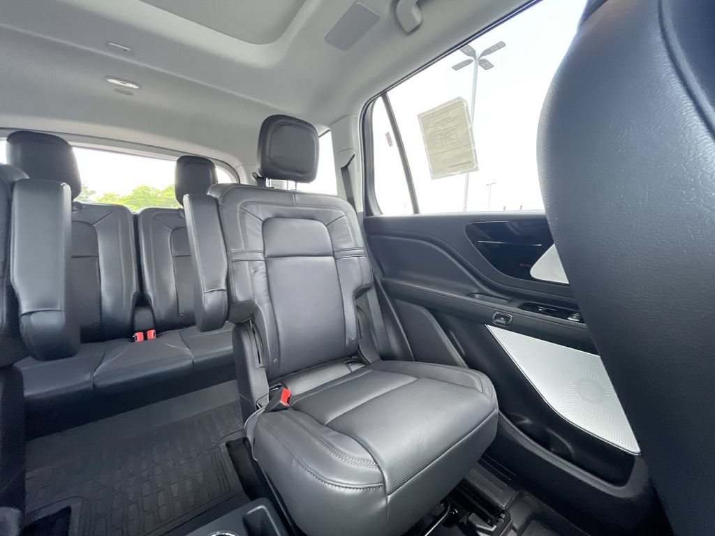New 2026 Lincoln Aviator Reserve AWD/4WD image 14