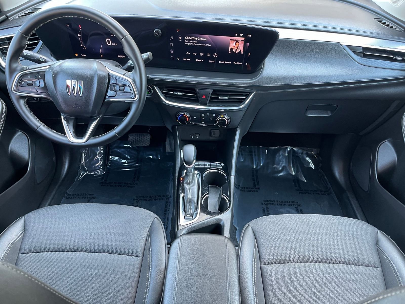 Used 2025 Buick Encore GX Preferred image 31