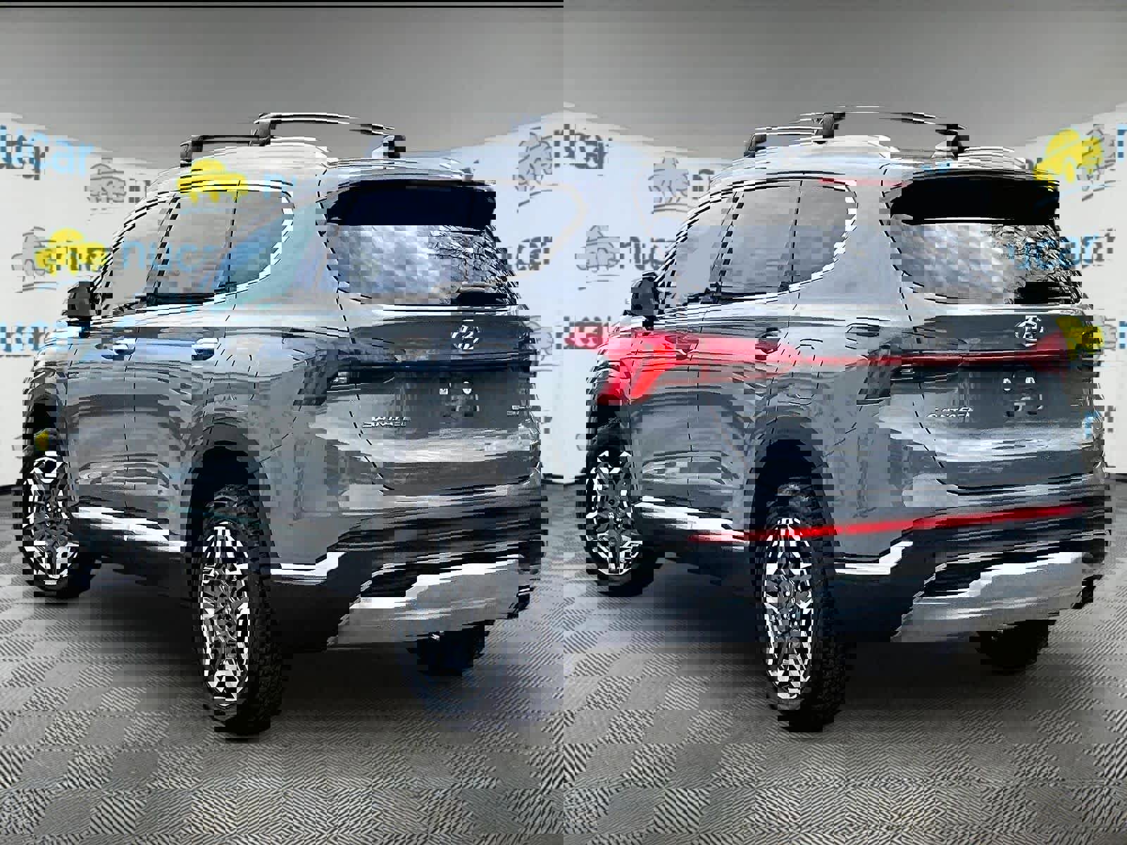 Used 2022 Hyundai Santa Fe Limited AWD/4WD image 4