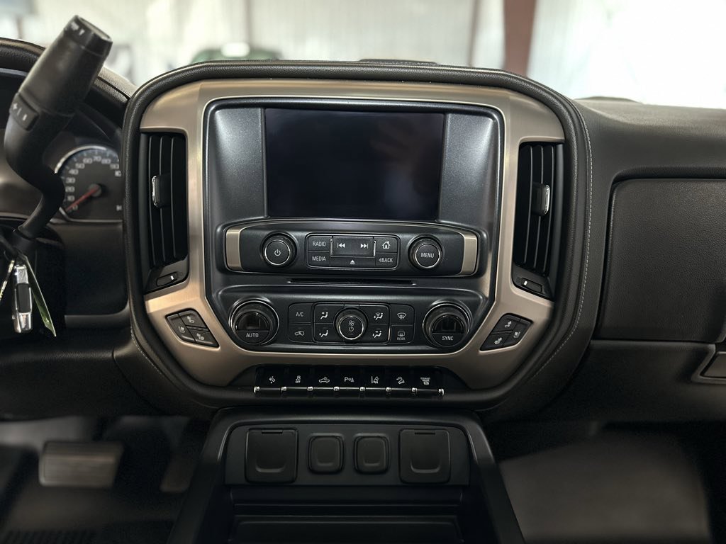 Used 2017 GMC Sierra 2500 Denali w/ Duramax Plus Package image 36