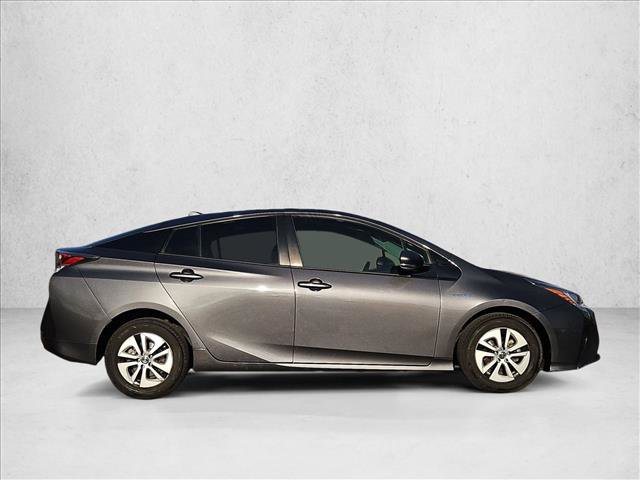 Used 2016 Toyota Prius Three FWD image 4