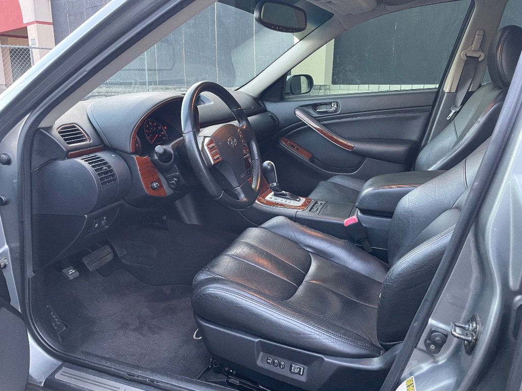 Used 2005 INFINITI G35 Base w/ (P03) Premium Pkg C image 3