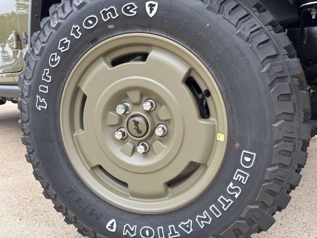 New 2026 Jeep Gladiator Sport AWD/4WD image 11