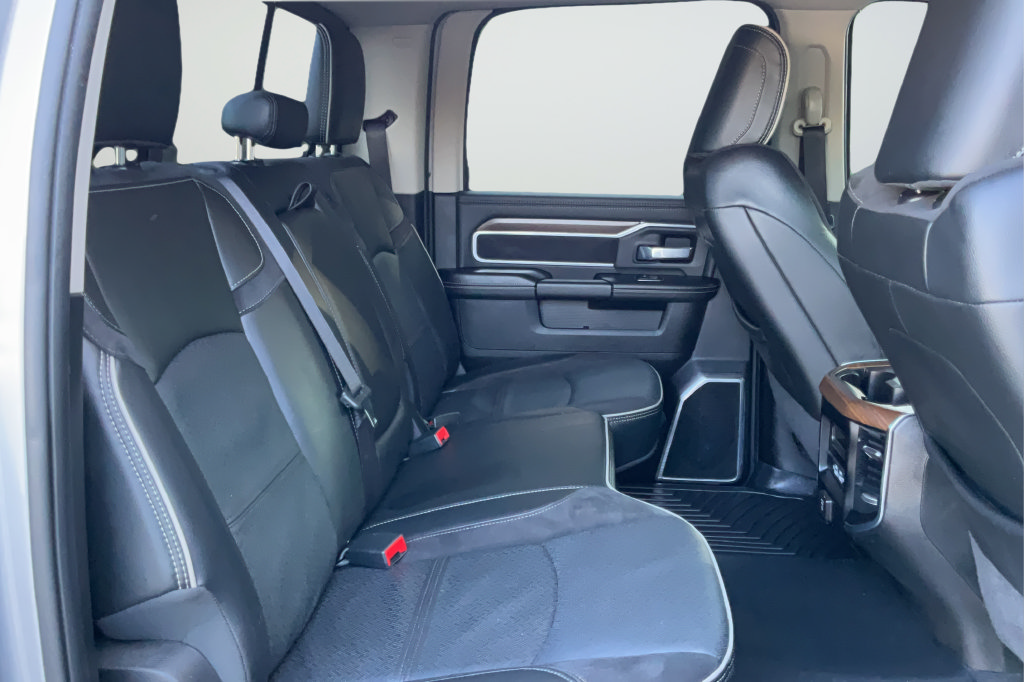 Used 2024 RAM 2500 Laramie AWD/4WD image 20