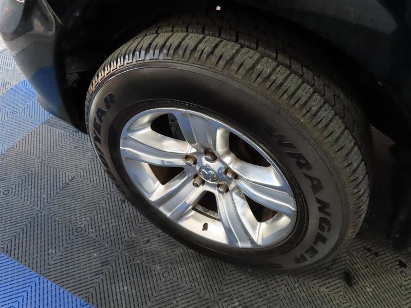Used 2014 RAM 1500 Sport RWD image 6