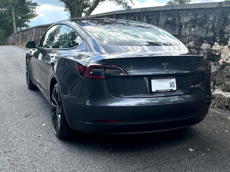 Used 2021 Tesla Model 3 Performance image 15