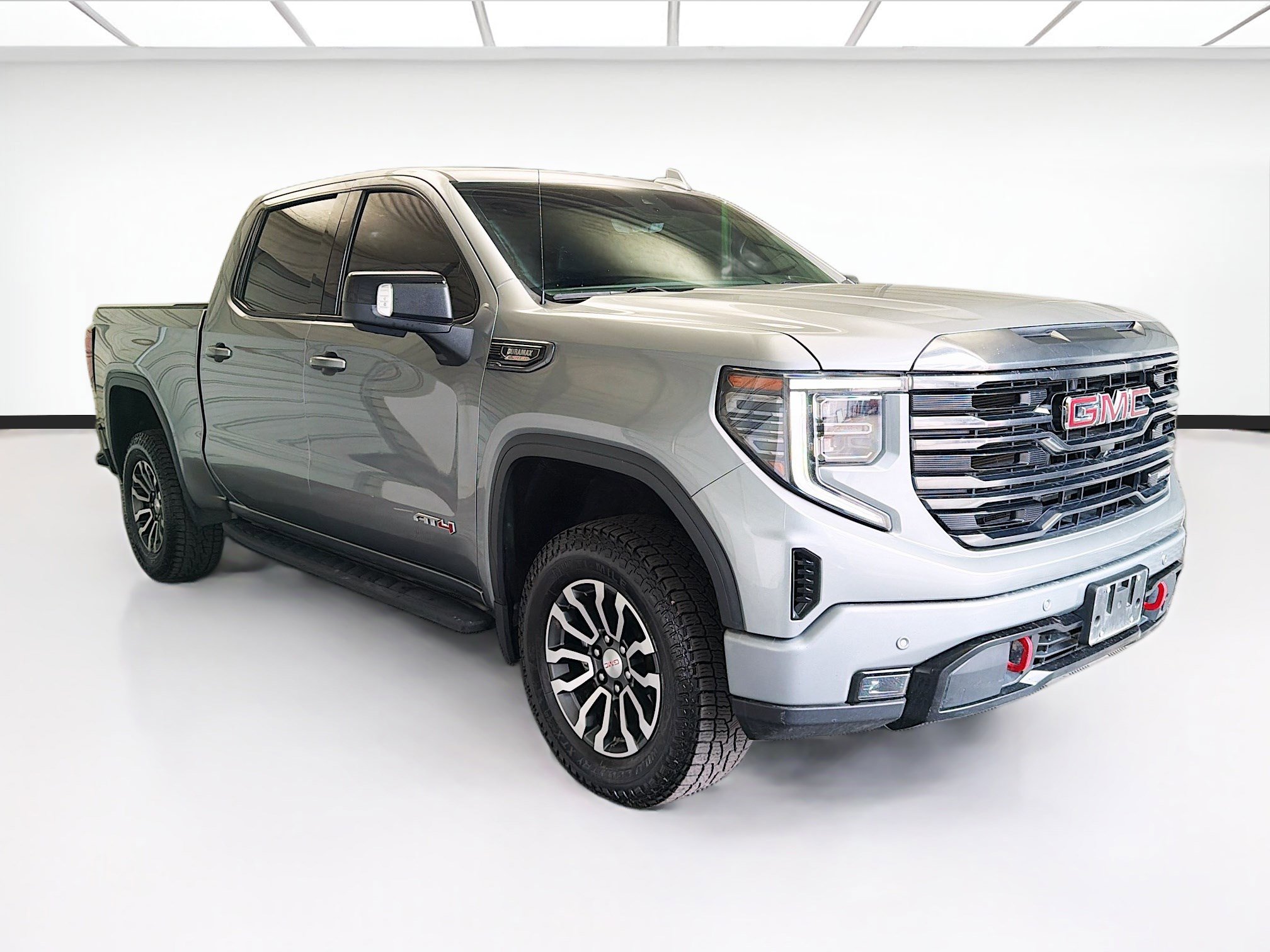 Used 2023 GMC Sierra 1500 AT4 w/ AT4 Premium Package AWD/4WD image 3