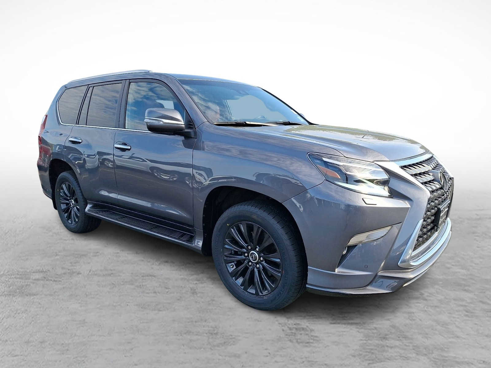 Certified 2022 Lexus GX 460 Luxury w/ Sport Design Package AWD/4WD image 3