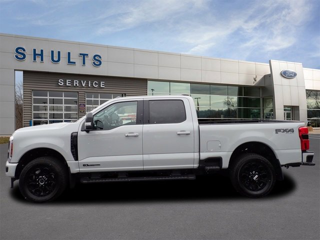 Used 2025 Ford F350 Lariat w/ Lariat Ultimate Package image 2
