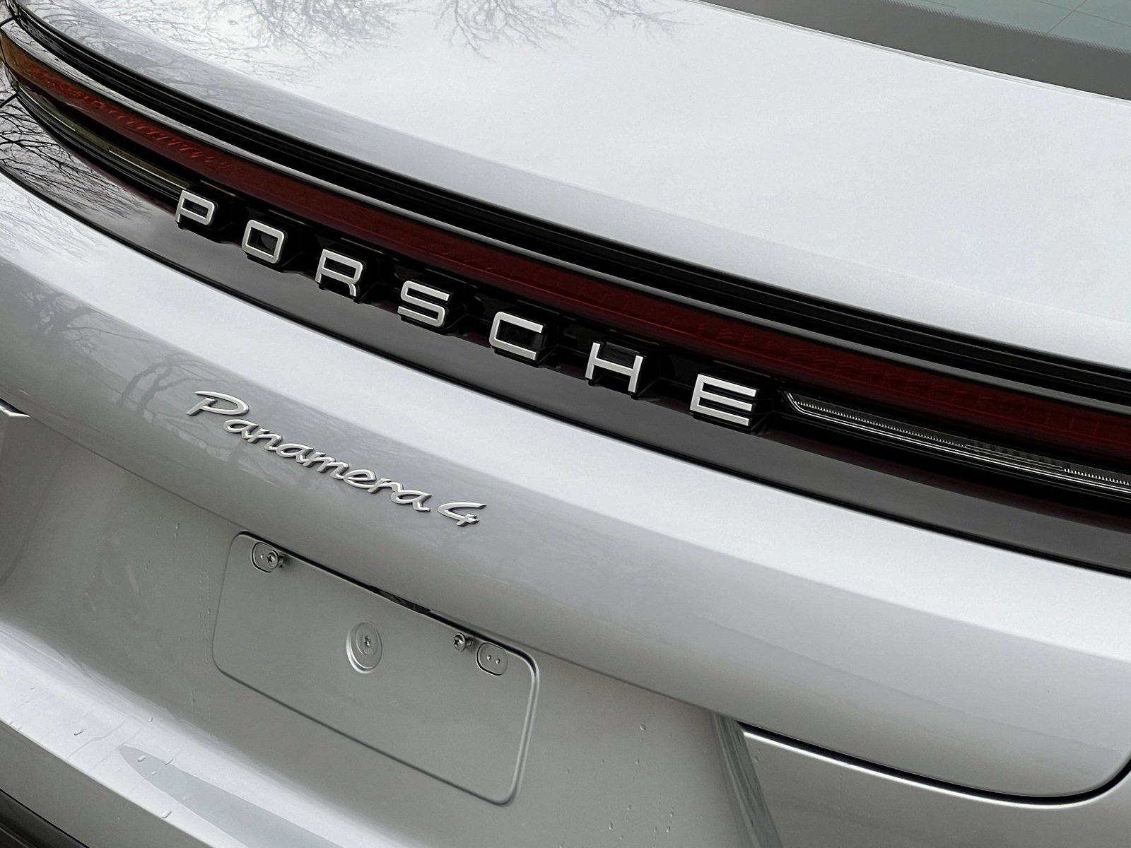 Certified 2025 Porsche Panamera 4 image 11