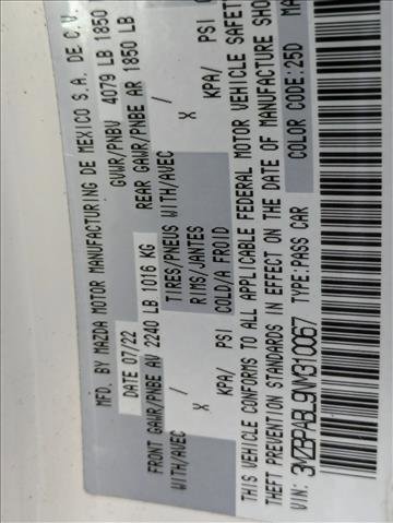 Used 2022 MAZDA MAZDA3 s image 16