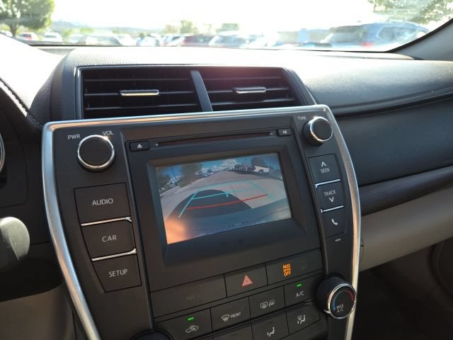 Used 2017 Toyota Camry LE FWD image 35
