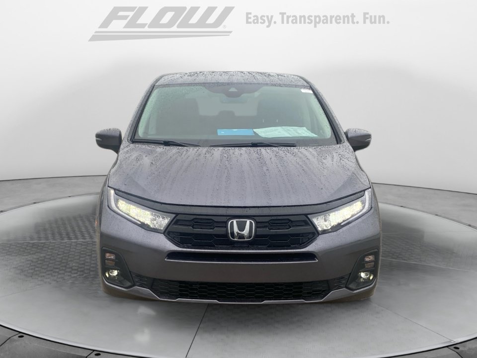Used 2026 Honda Odyssey Touring image 3
