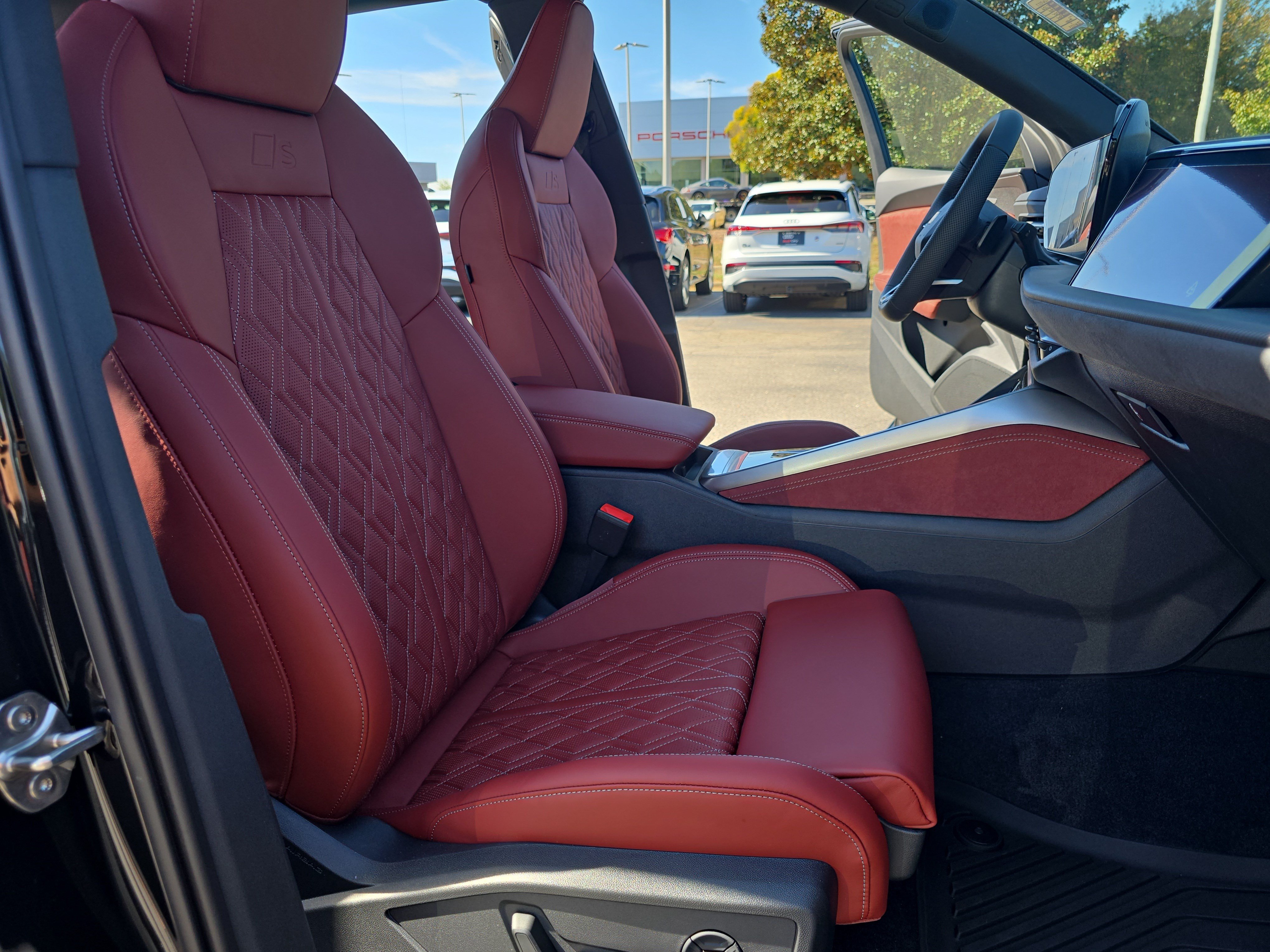 New 2026 Audi SQ5 Prestige AWD/4WD image 10