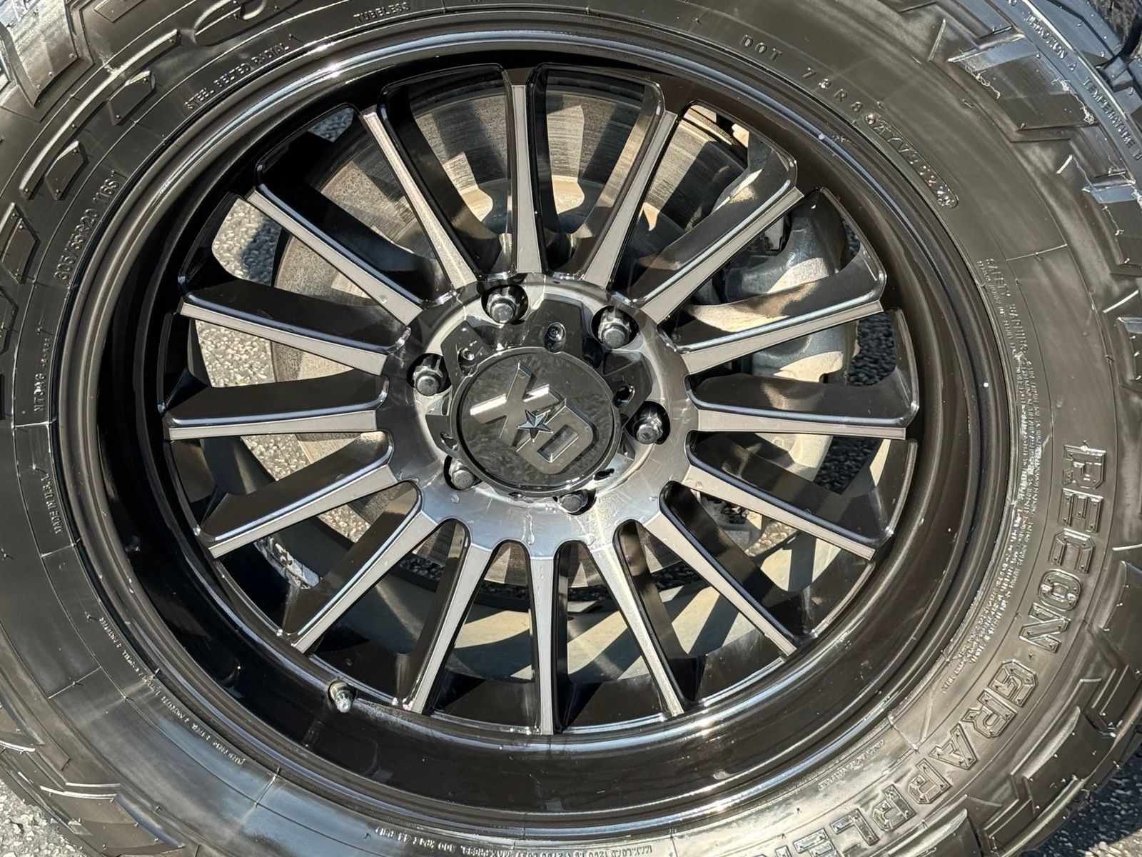 Used 2023 Ford Expedition XL AWD/4WD image 10